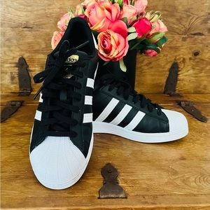 Adidas Superstar Sz 10 Black and White